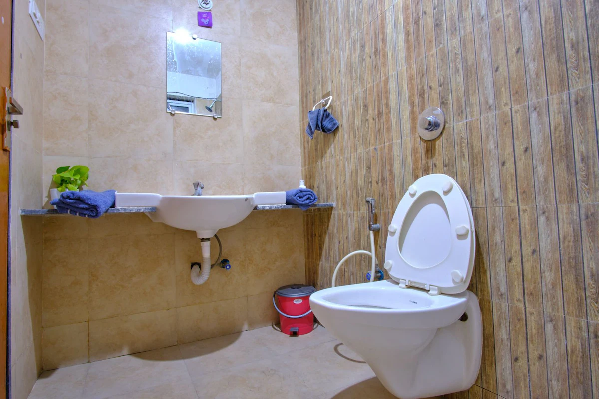 Skyline Suite Private Pool on 17th Floor Indore