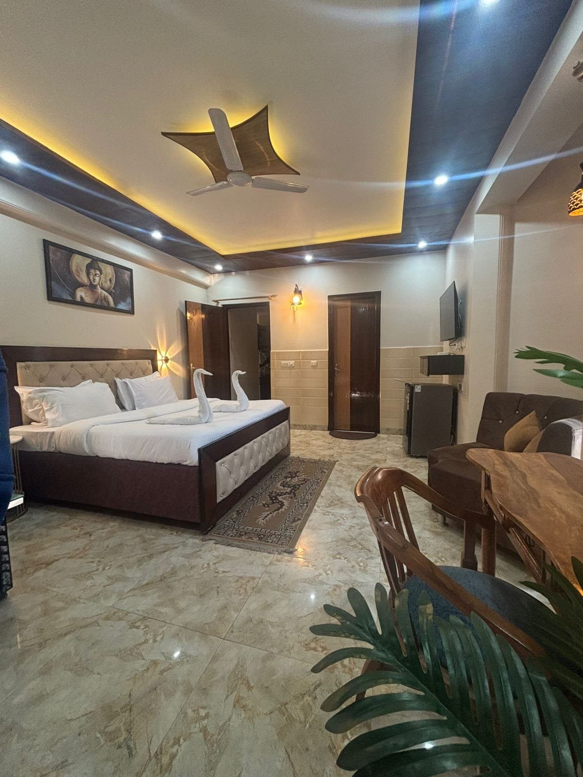 Aloha on the Ganga Rishikesh