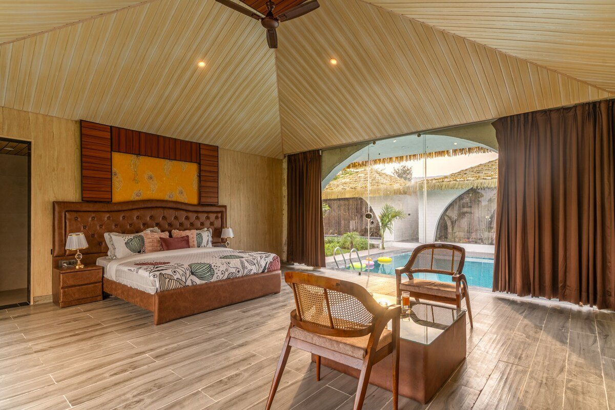 Risacca Crown Jaipur