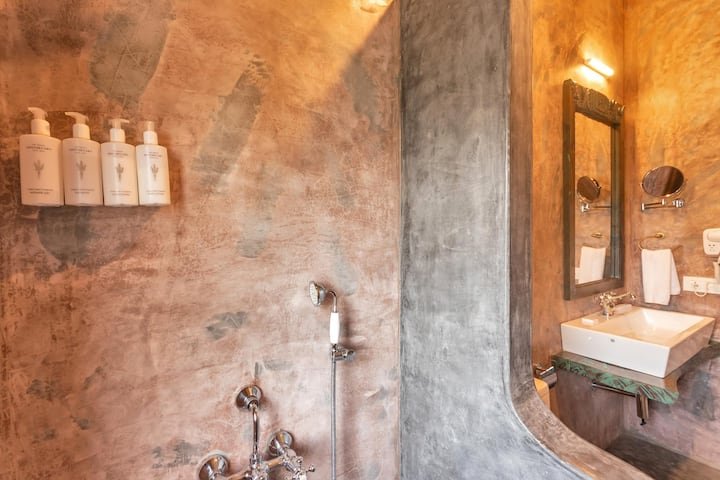 Riverstone Retreat Goa (Belissimo Waterfront)