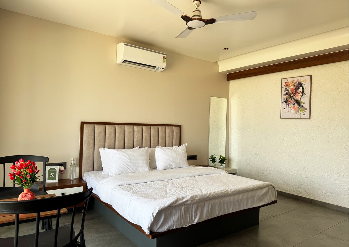 Riva Retreat Pune