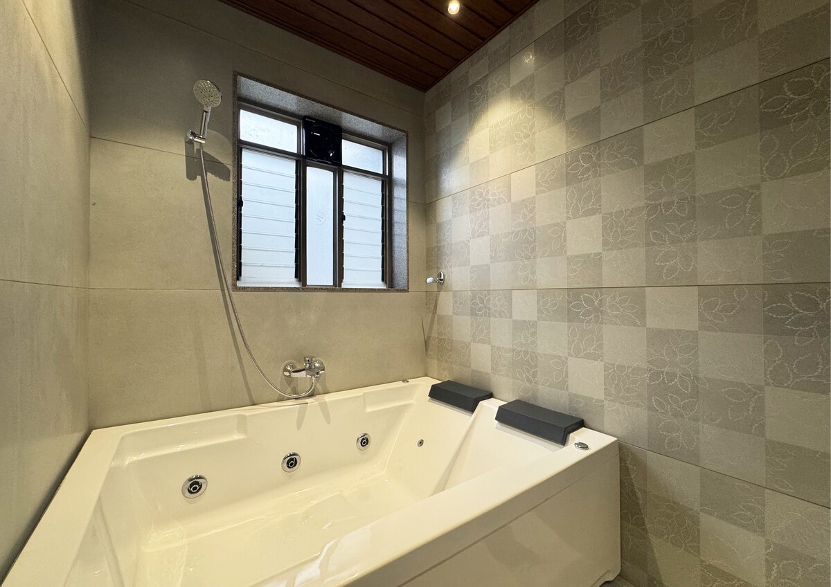 Riva Retreat Pune