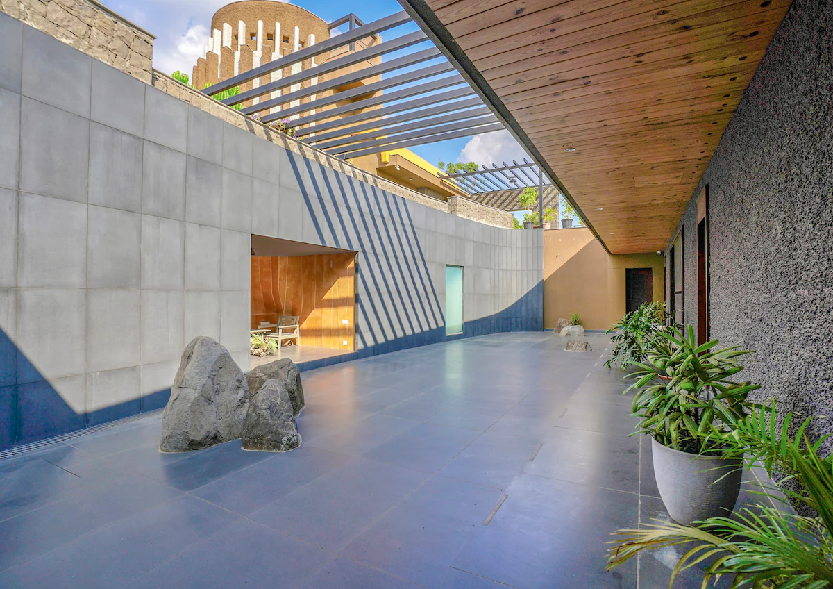 Amaltas Villa Pune