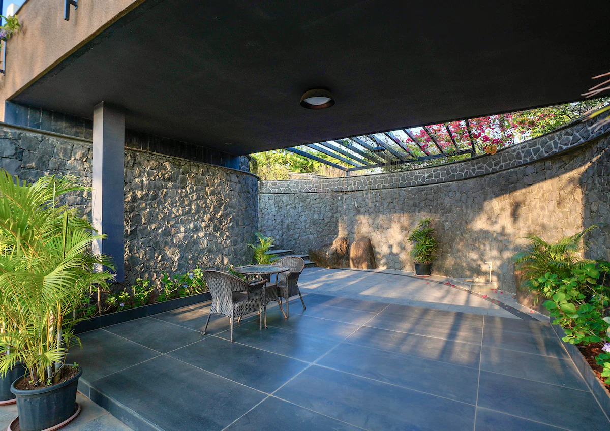Amaltas Villa Pune