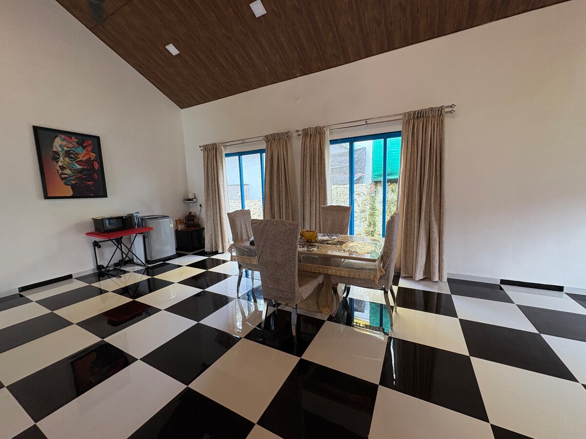 Aweka Luxury Villa Karjat