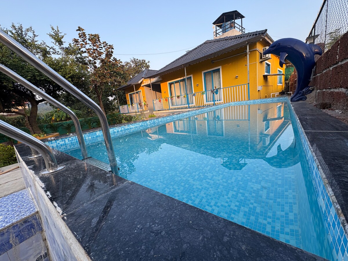 Aweka Luxury Villa Karjat