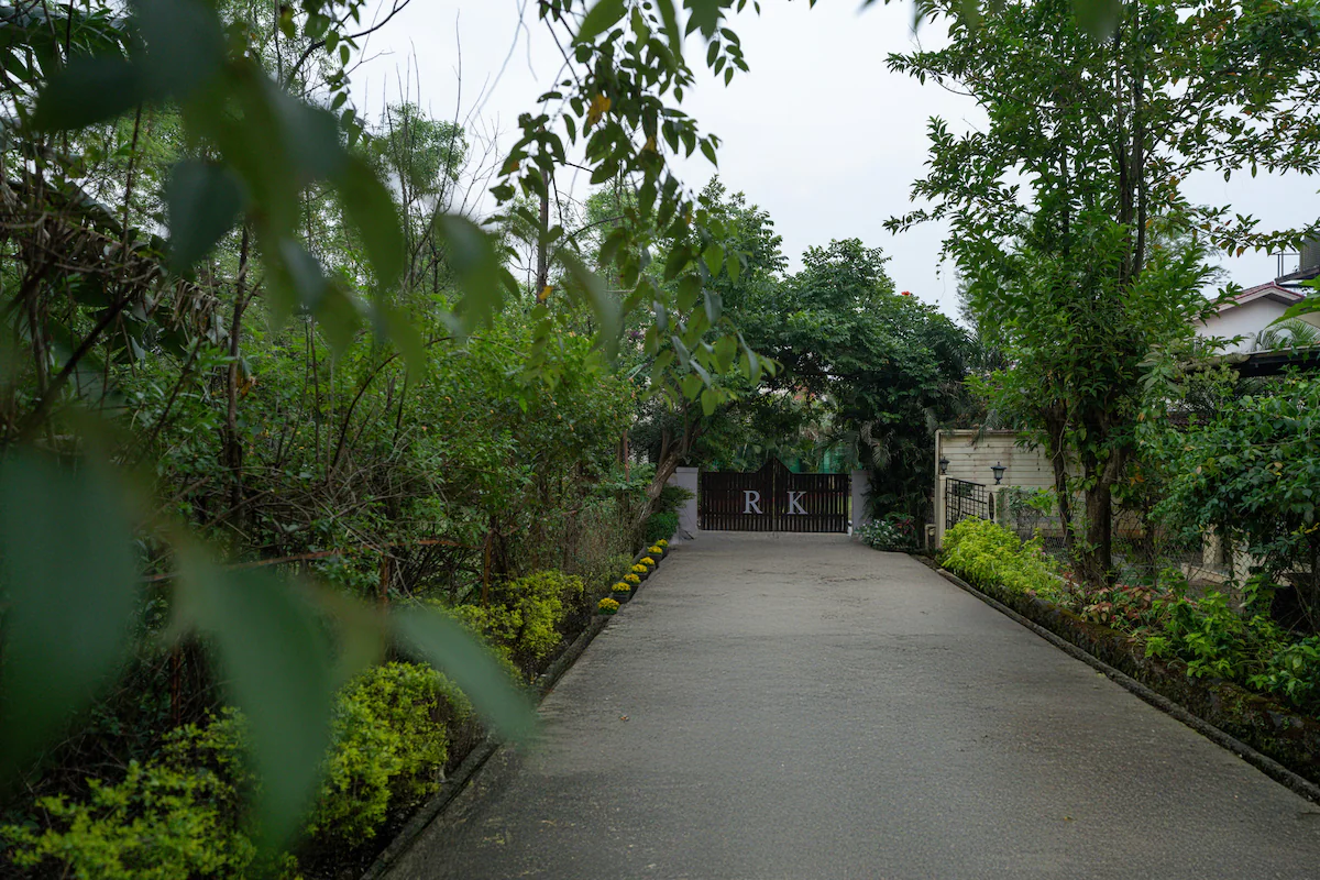 V'la Le RK Lonavala