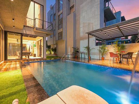 RE Treat 6BHK Luxury Pool Villa Lonavala