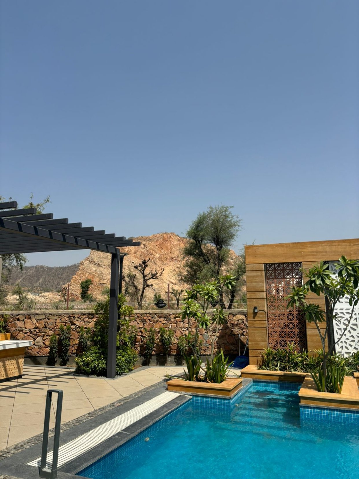 Royal Hillside Haven Jaipur