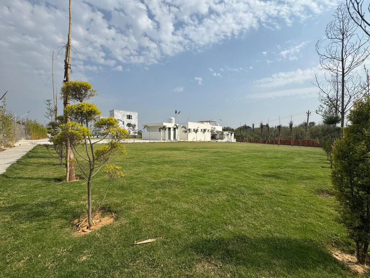 Galaxy Aravali Farm Gurgaon