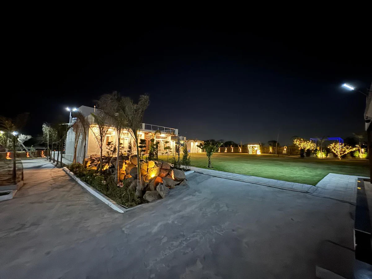 Galaxy Aravali Farm Gurgaon