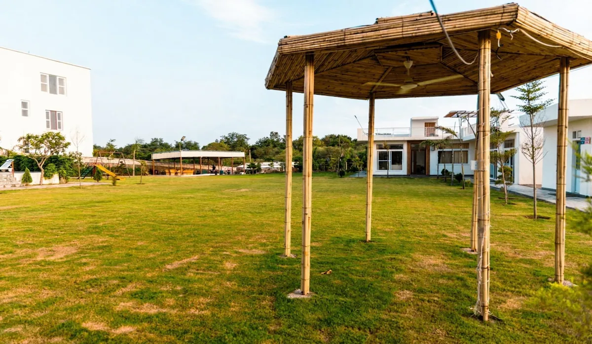 Galaxy Aravali Farm Gurgaon