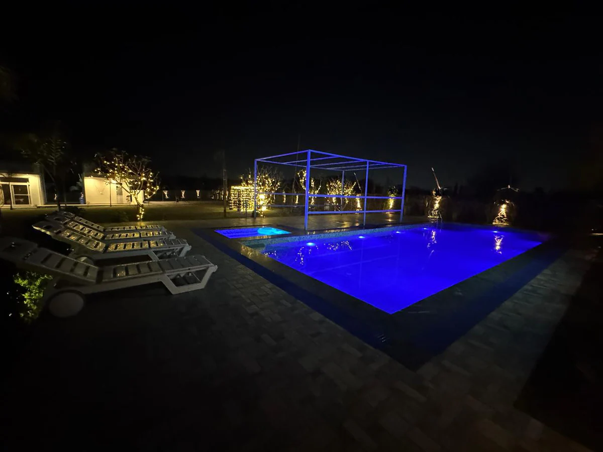 Galaxy Aravali Farm Gurgaon