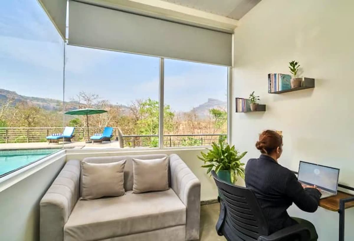 Sunrise Manor 3 BHK Pet Friendly Villa Lonavala