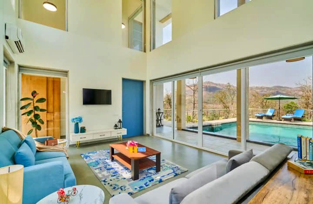 Sunrise Manor 3 BHK Pet Friendly Villa Lonavala