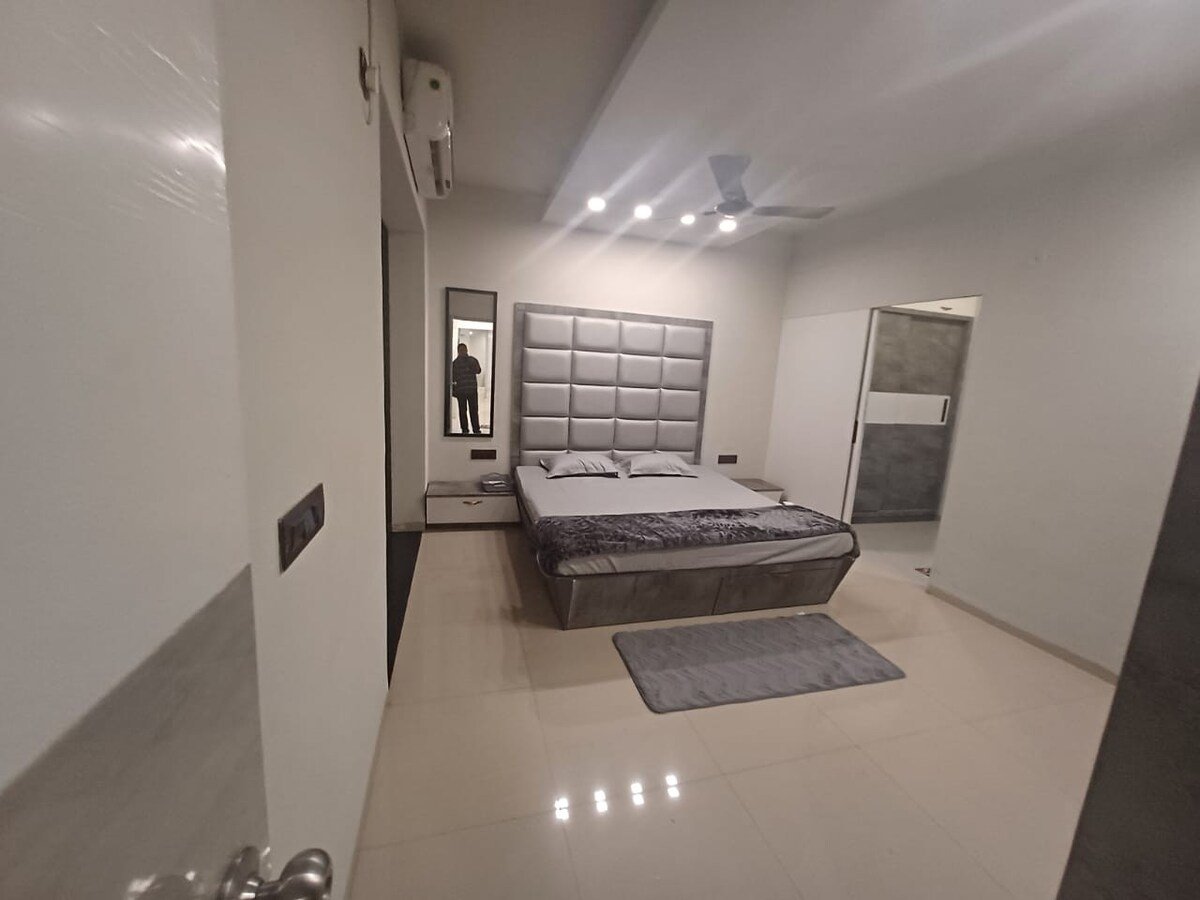 Luxuria Indore