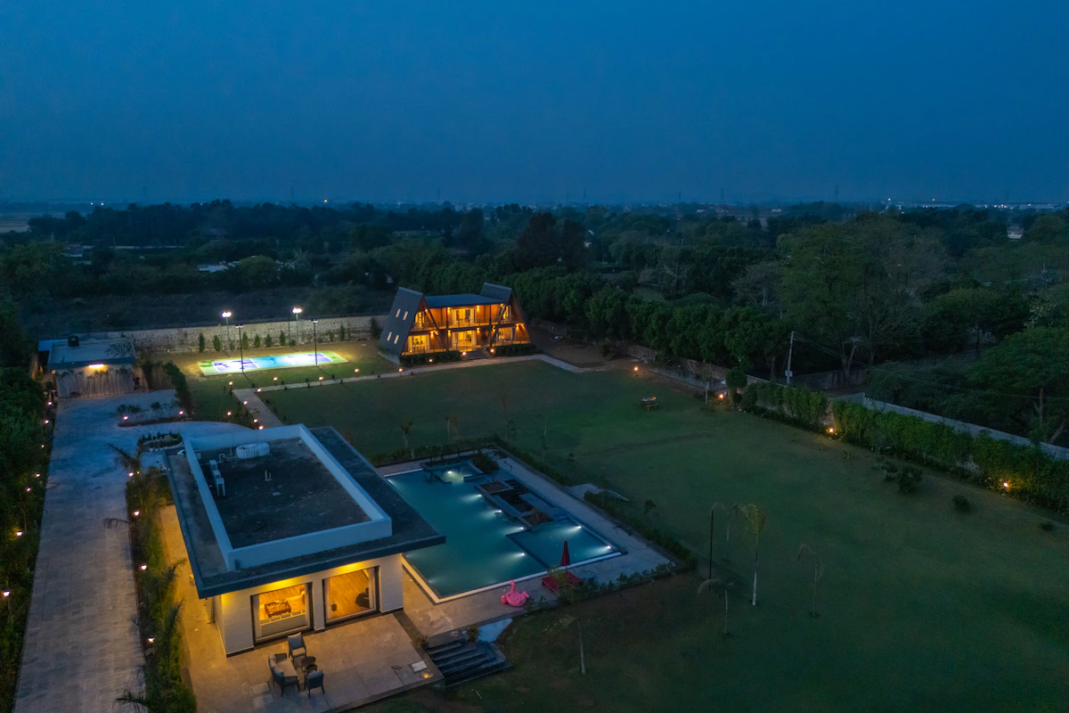 Aarna Estate Delhi