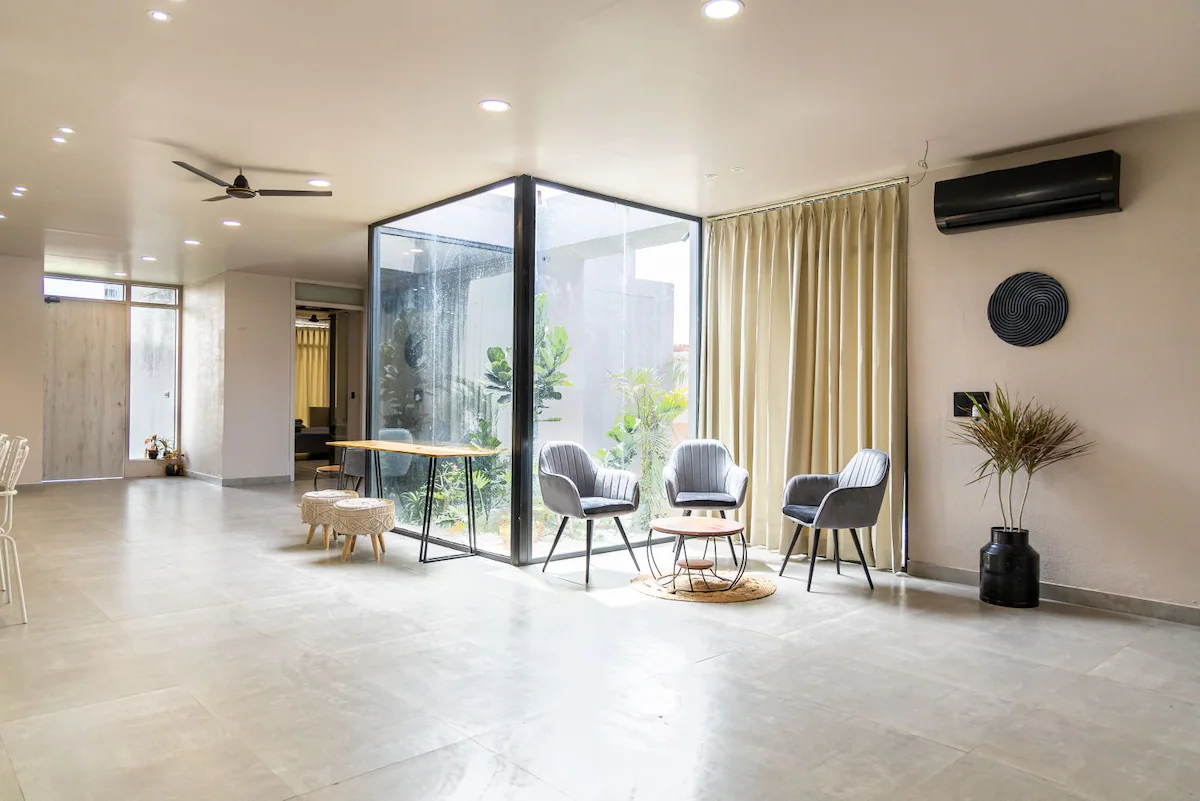 The Retreat By Pinnacle Suites Jaipur