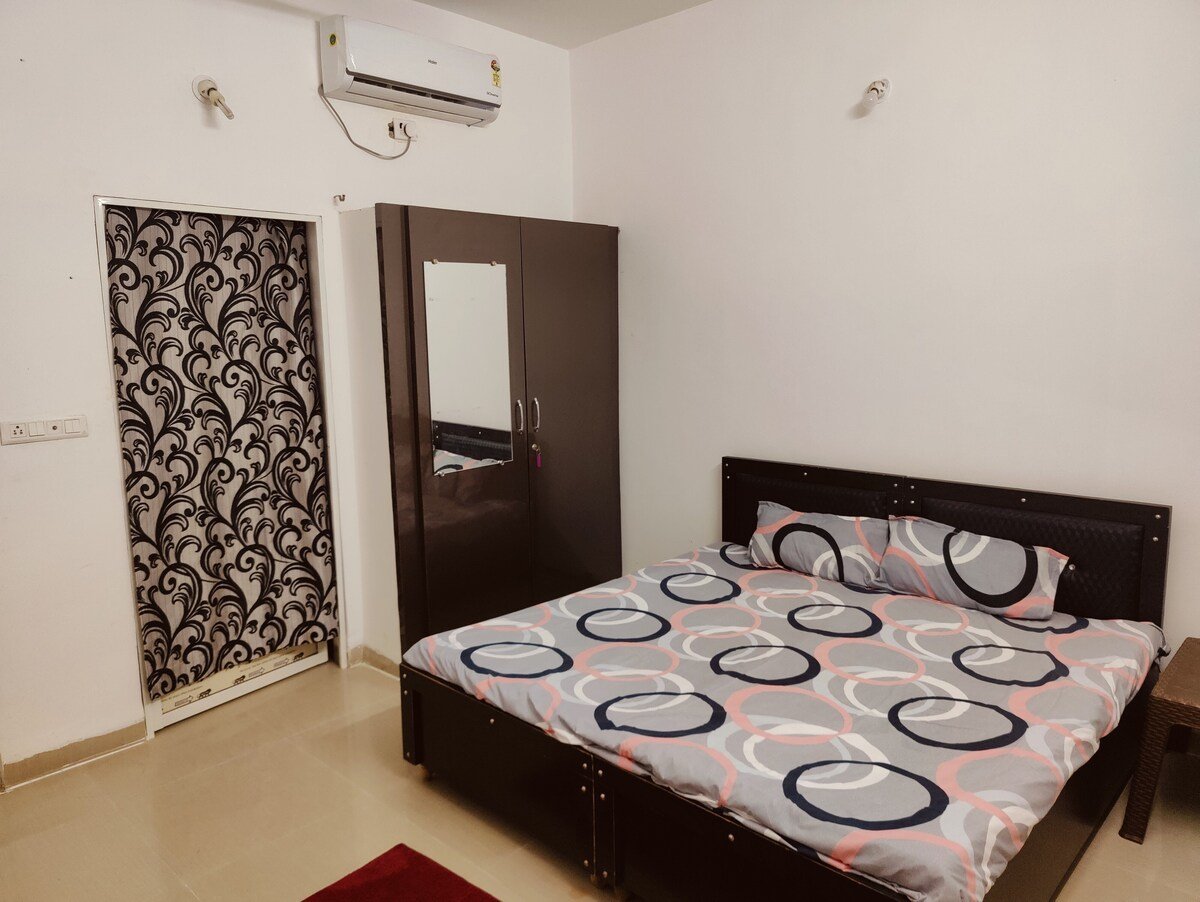 Sadhana Homestay Ujjain