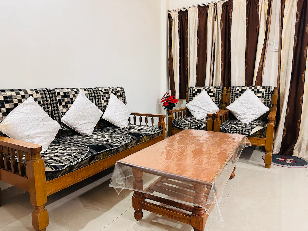 Abhinandan: Ujjain Serene Abode