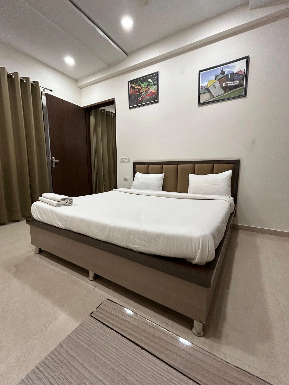 Aura Elite 2BHK