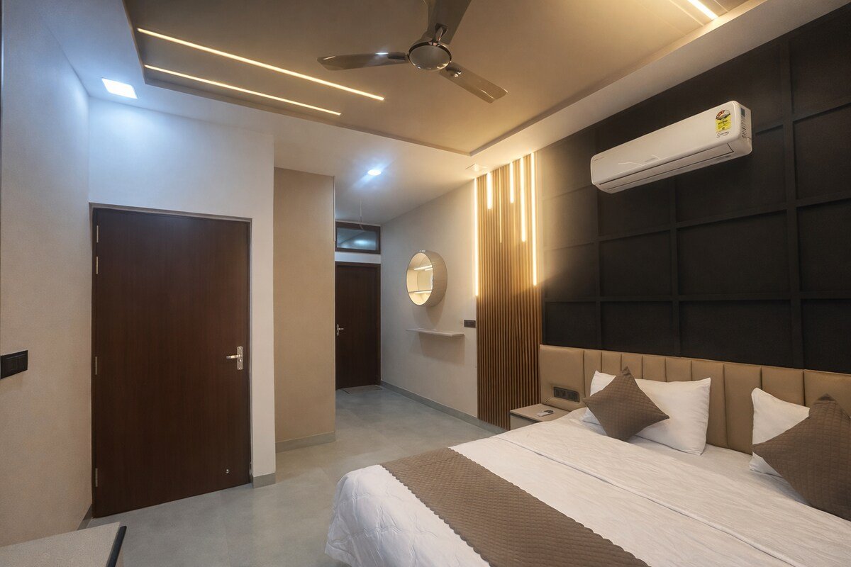 Evora House Luxe Chandigarh