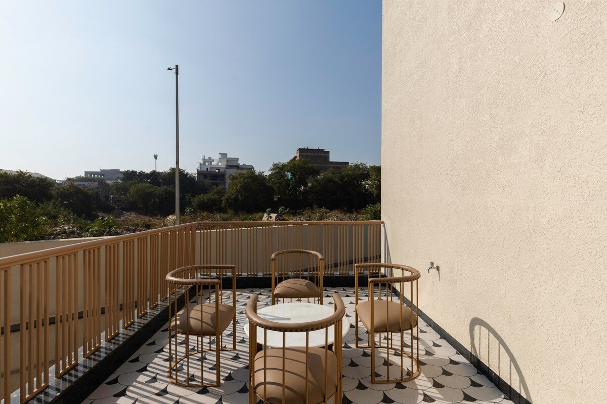 Downtown Oasis Jaipur