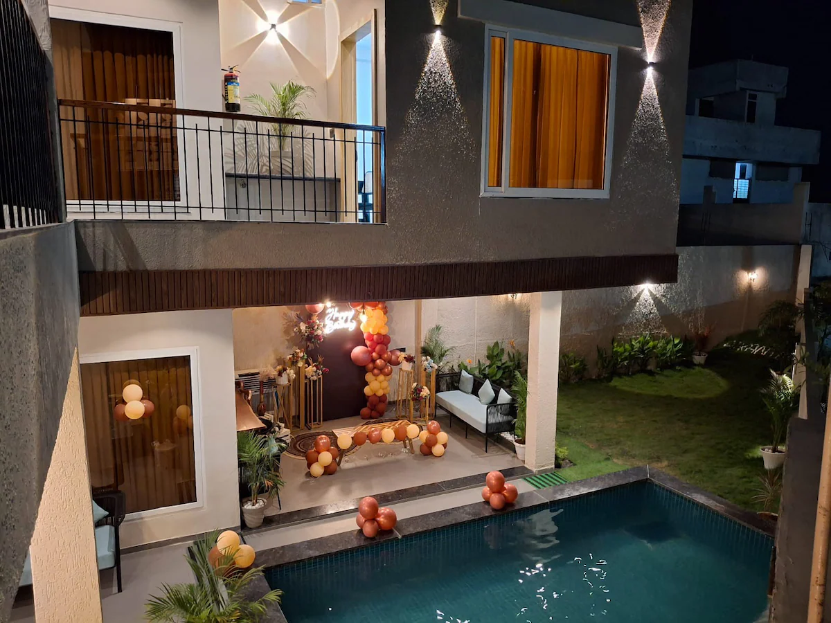 Aikantik Villa Ujjain