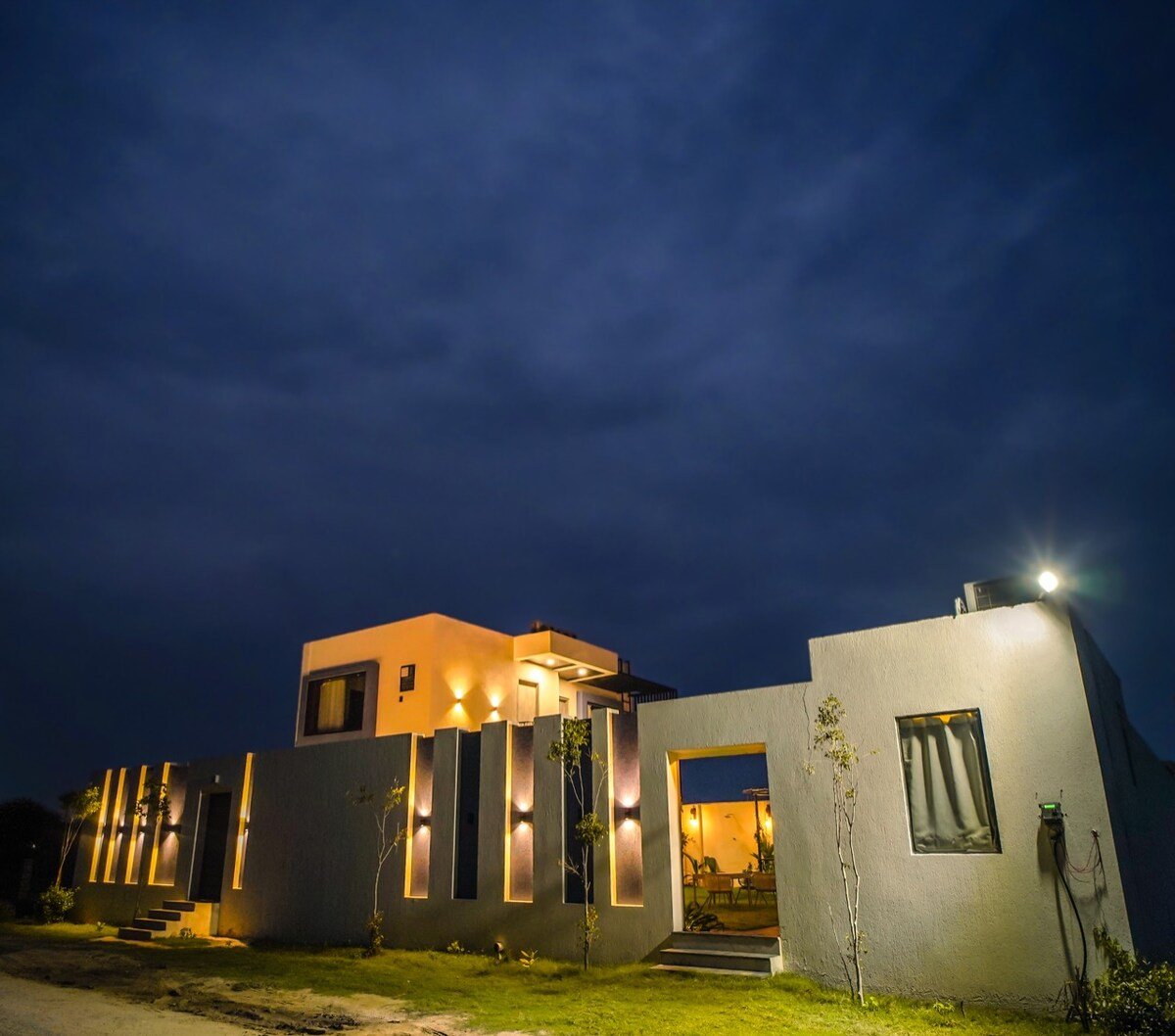 Oasis Outhouse Jaipur