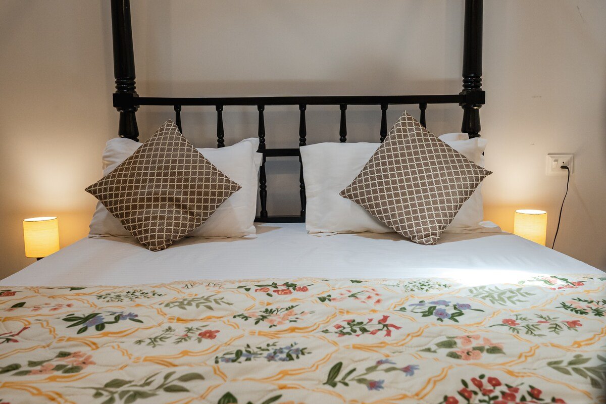 Seaside Serenity: Lilia Goa