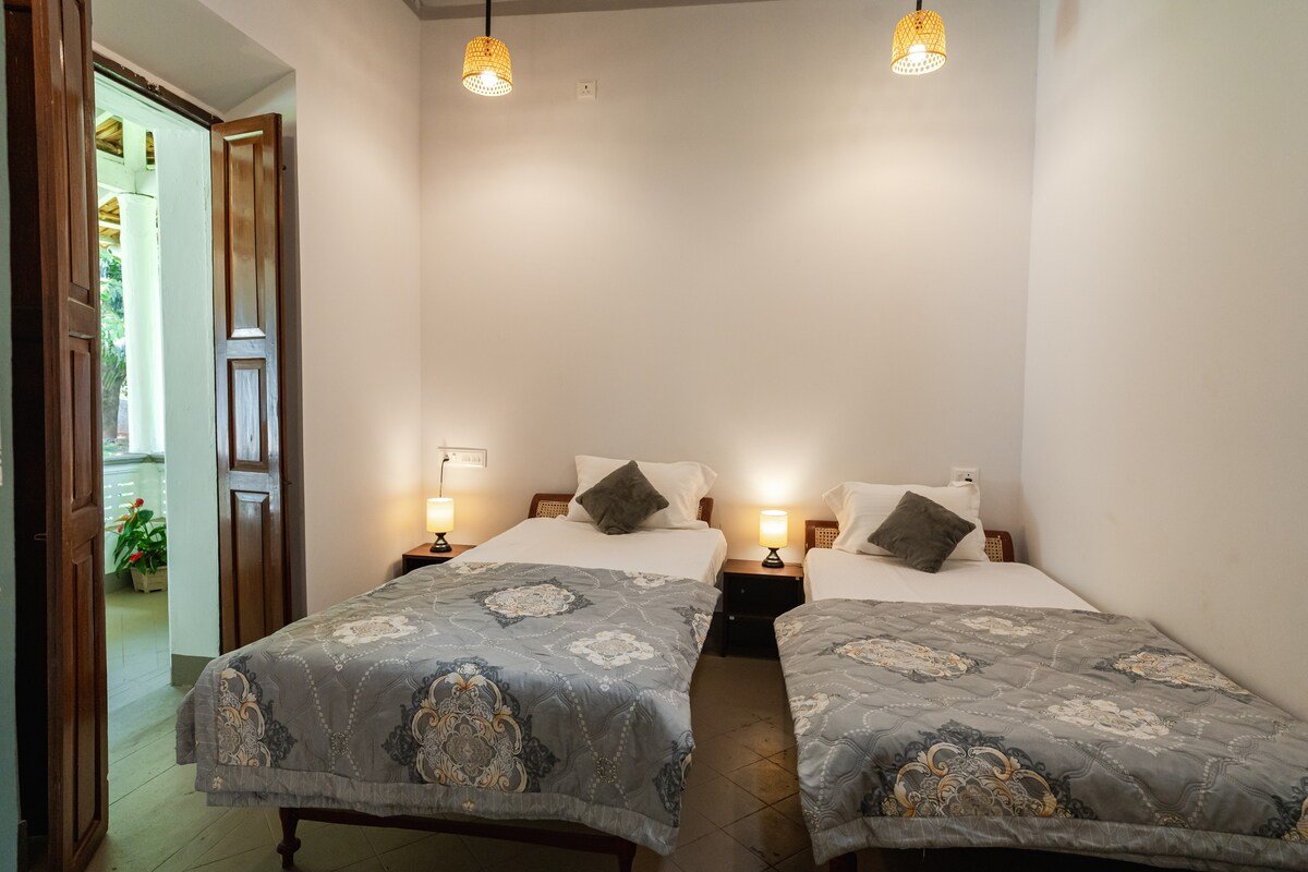 Seaside Serenity: Lilia Goa