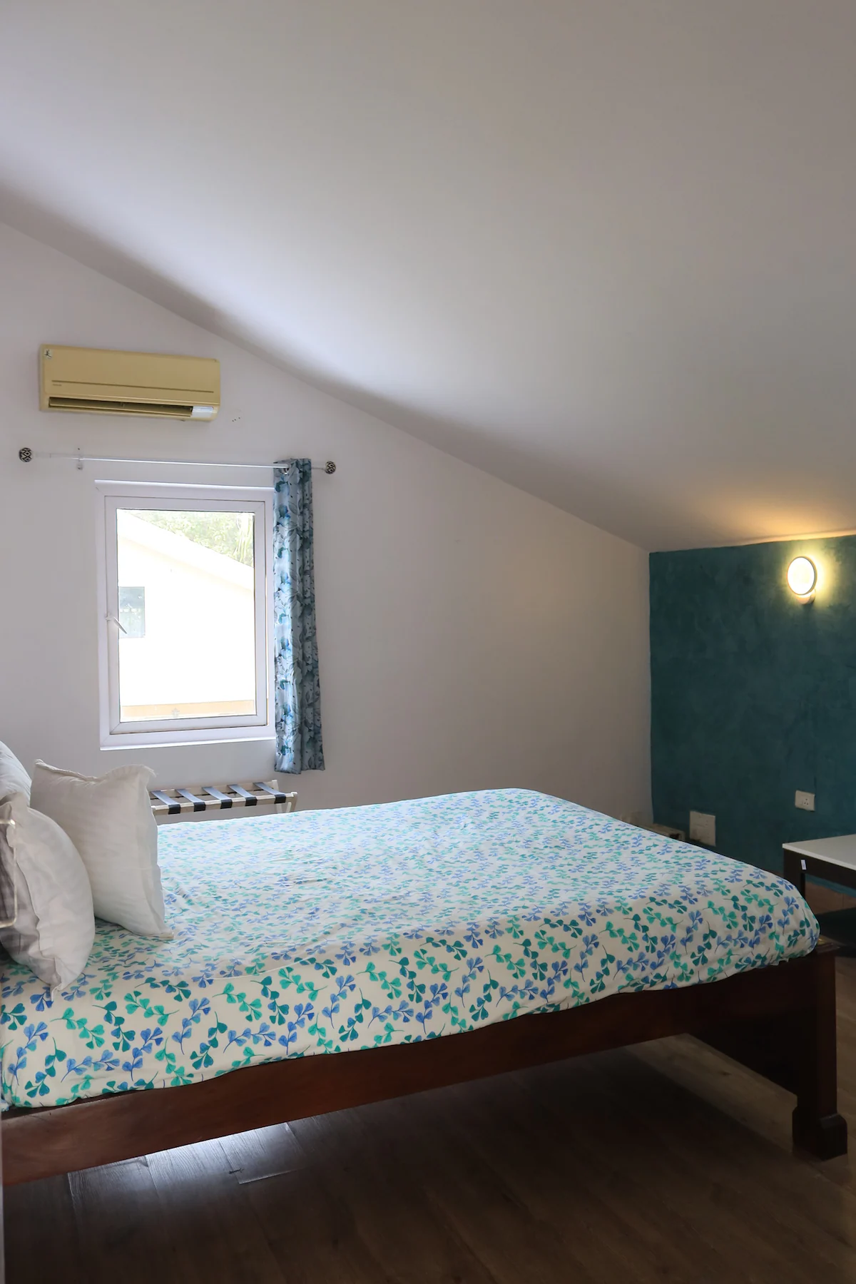 Villa Santorini Varca Goa
