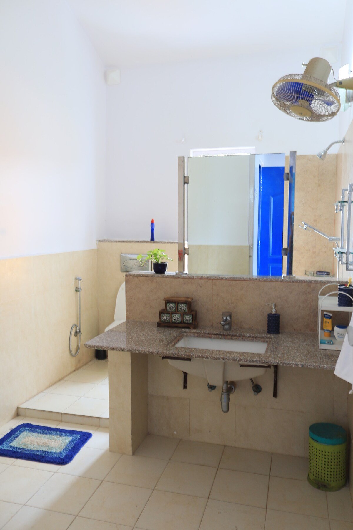 Villa Santorini Varca Goa