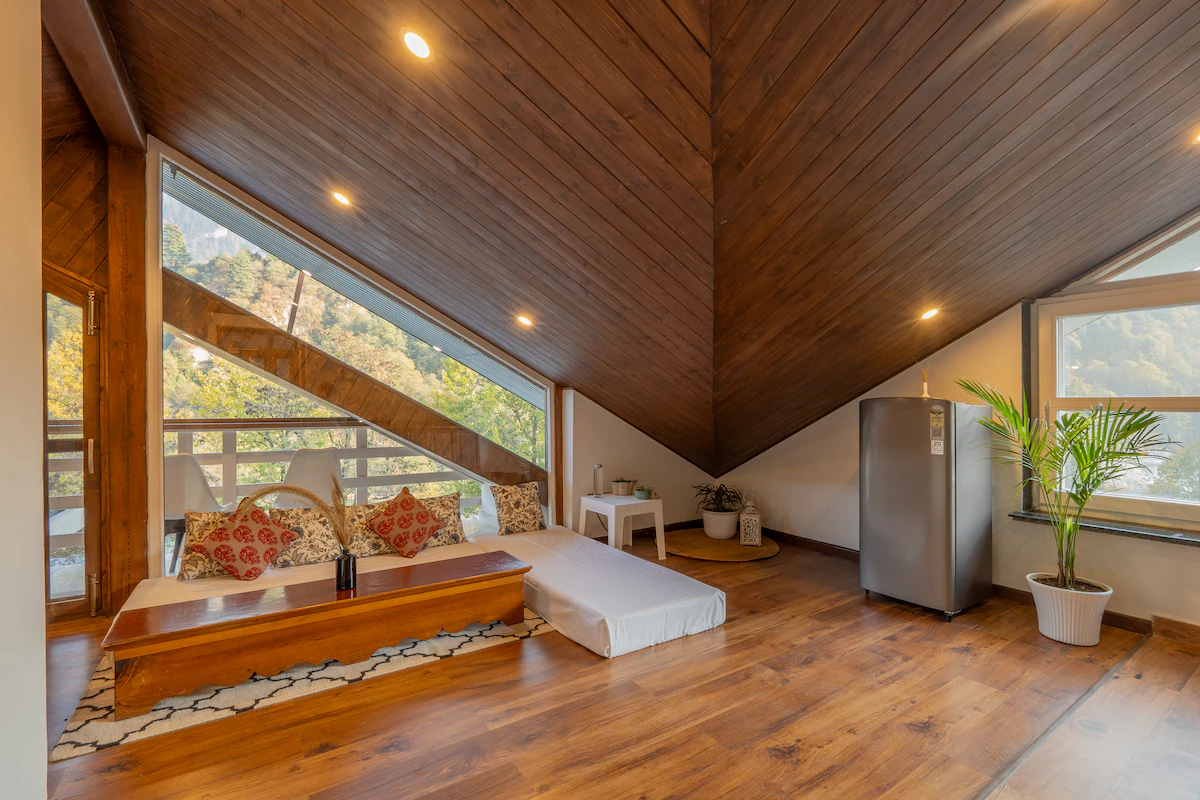 Pehlinga Riverfront 8 Room Luxury Villa