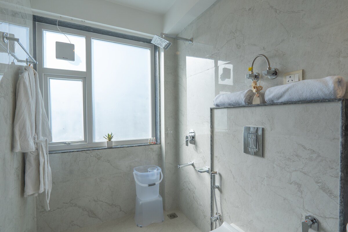 Pehlinga Riverfront 8 Room Luxury Villa
