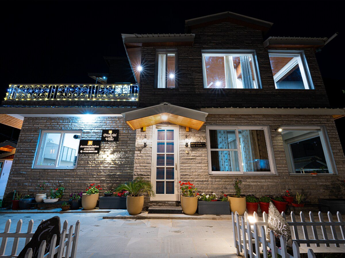Plush Riverfront Villa Manali