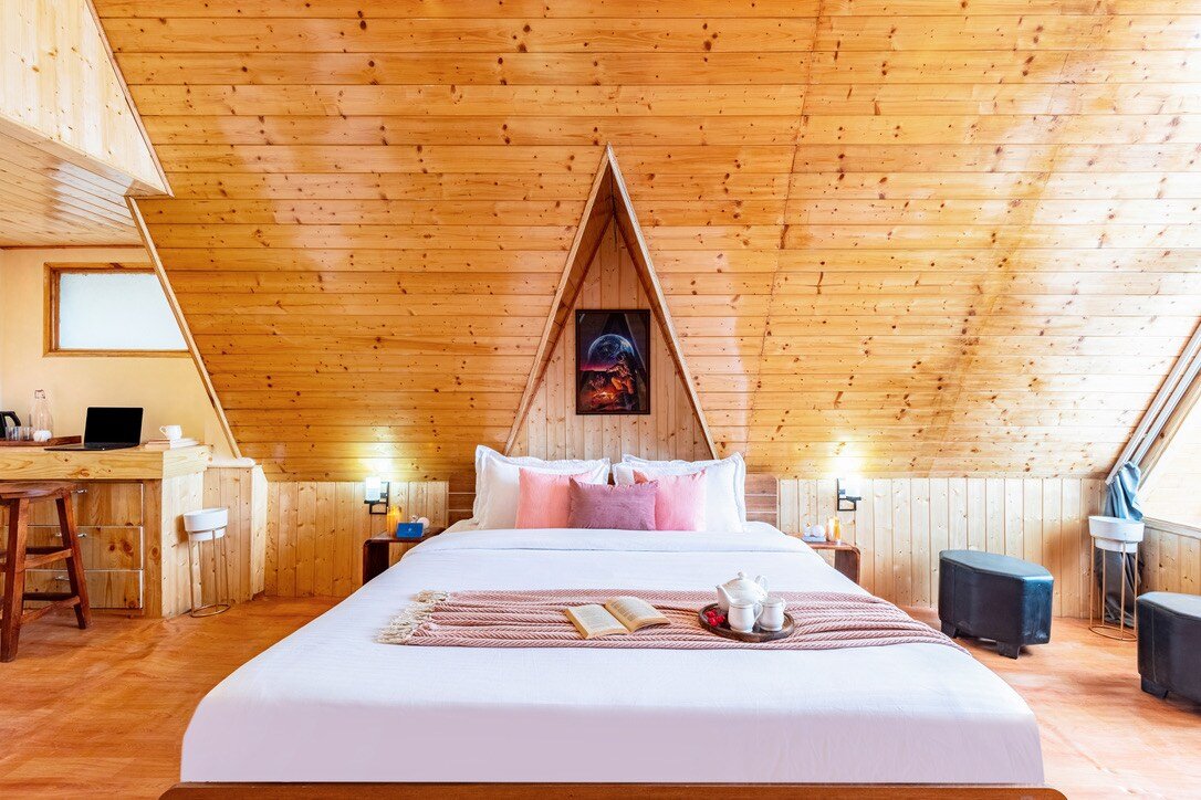 Stargazing Villa with Heated Pools Manali