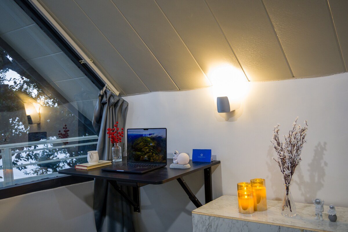 Stargazing Villa with Heated Pools Manali