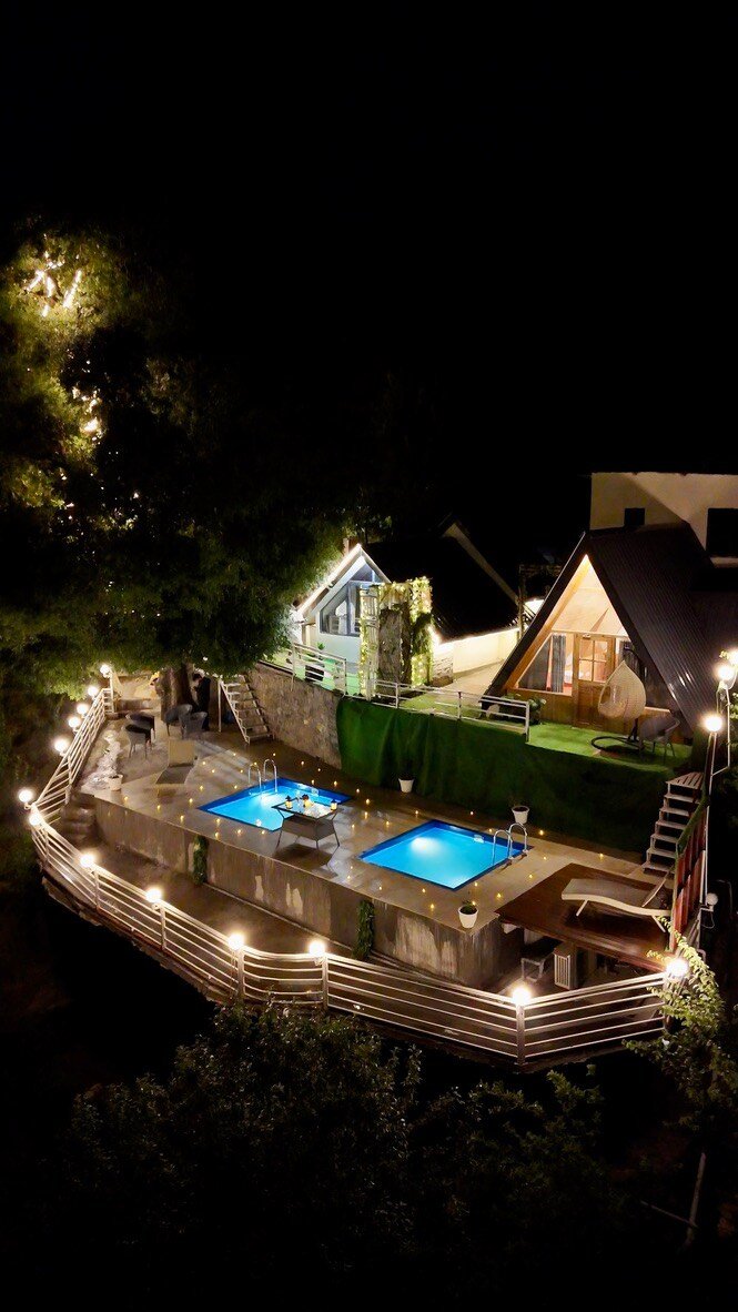 Stargazing Villa with Heated Pools Manali