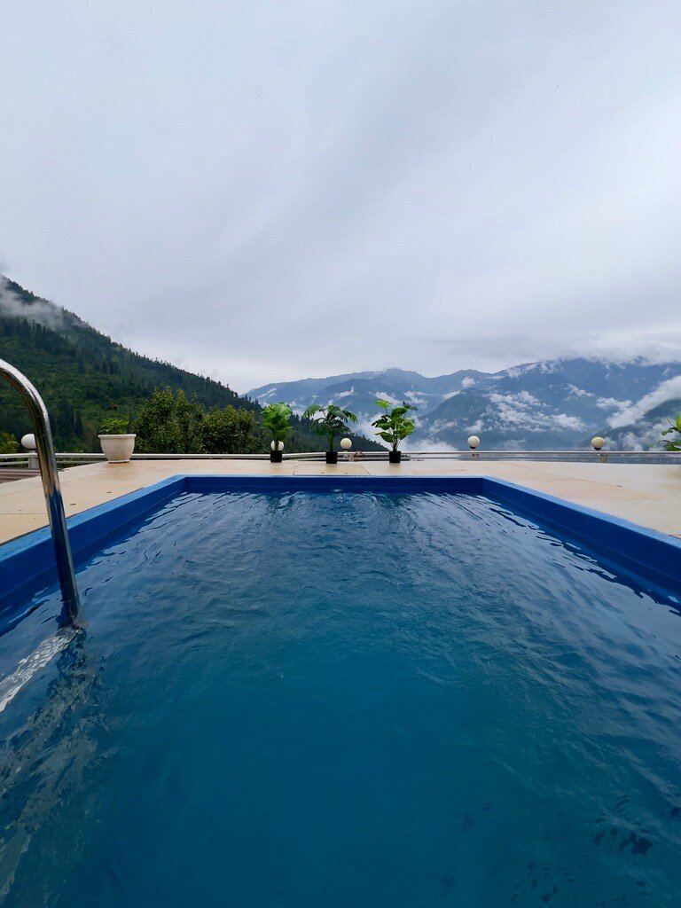 Stargazing Villa with Heated Pools Manali