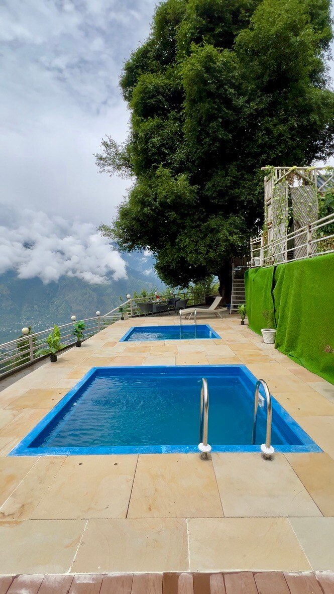 Stargazing Villa with Heated Pools Manali