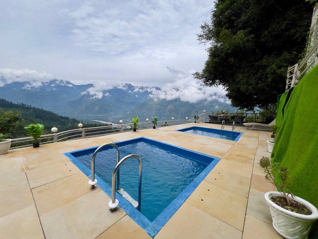 Stargazing Villa with Heated Pools Manali