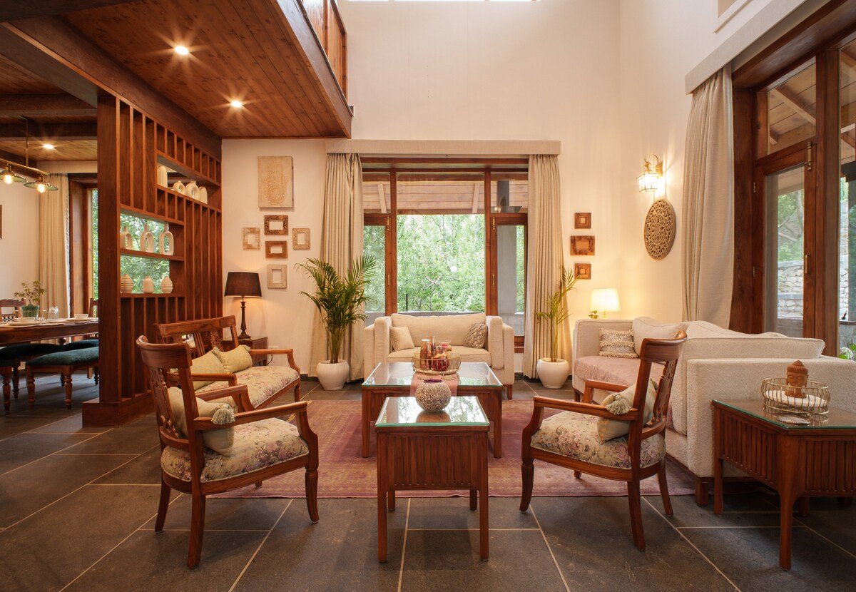 The Izuna Villa Manali
