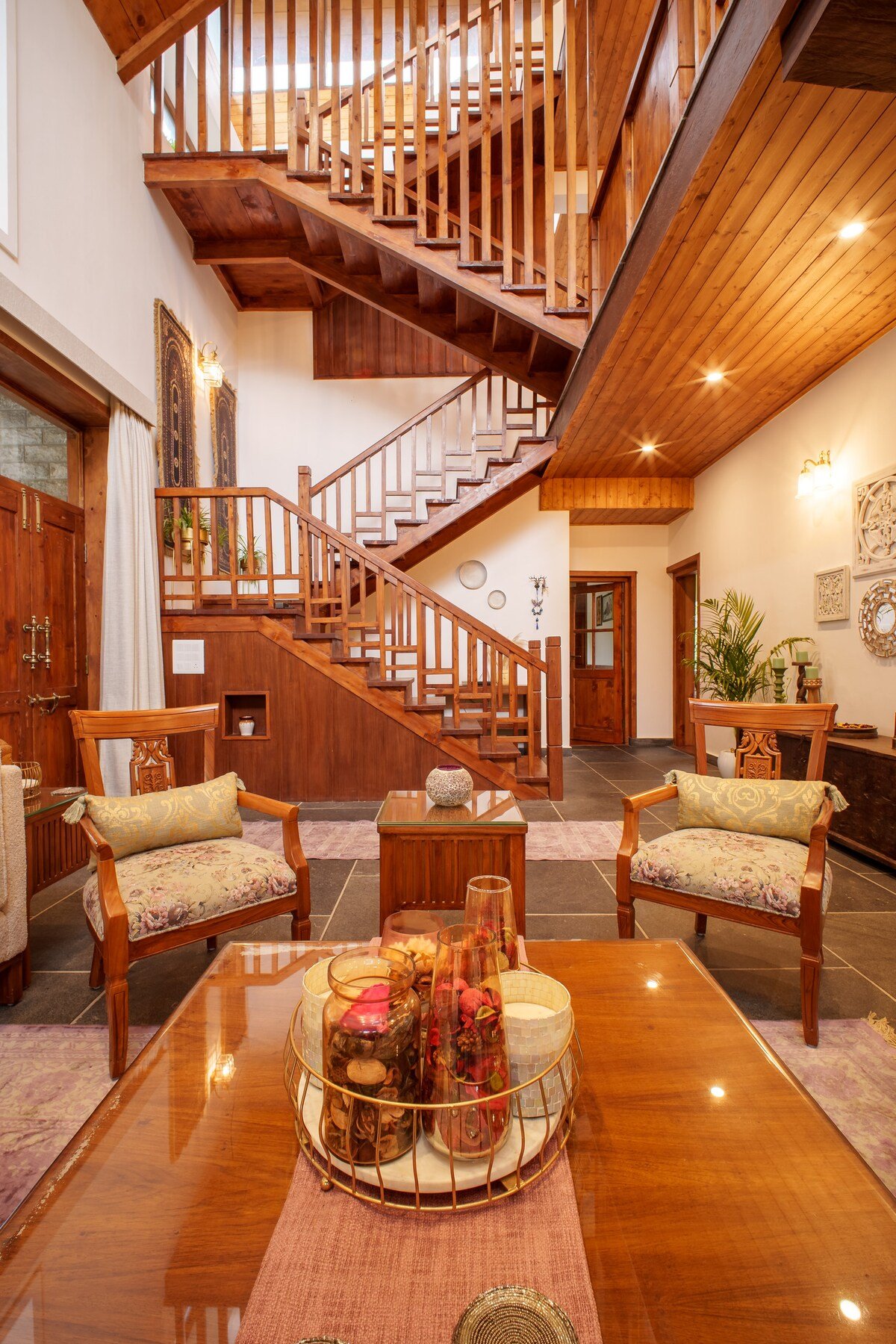 The Izuna Villa Manali