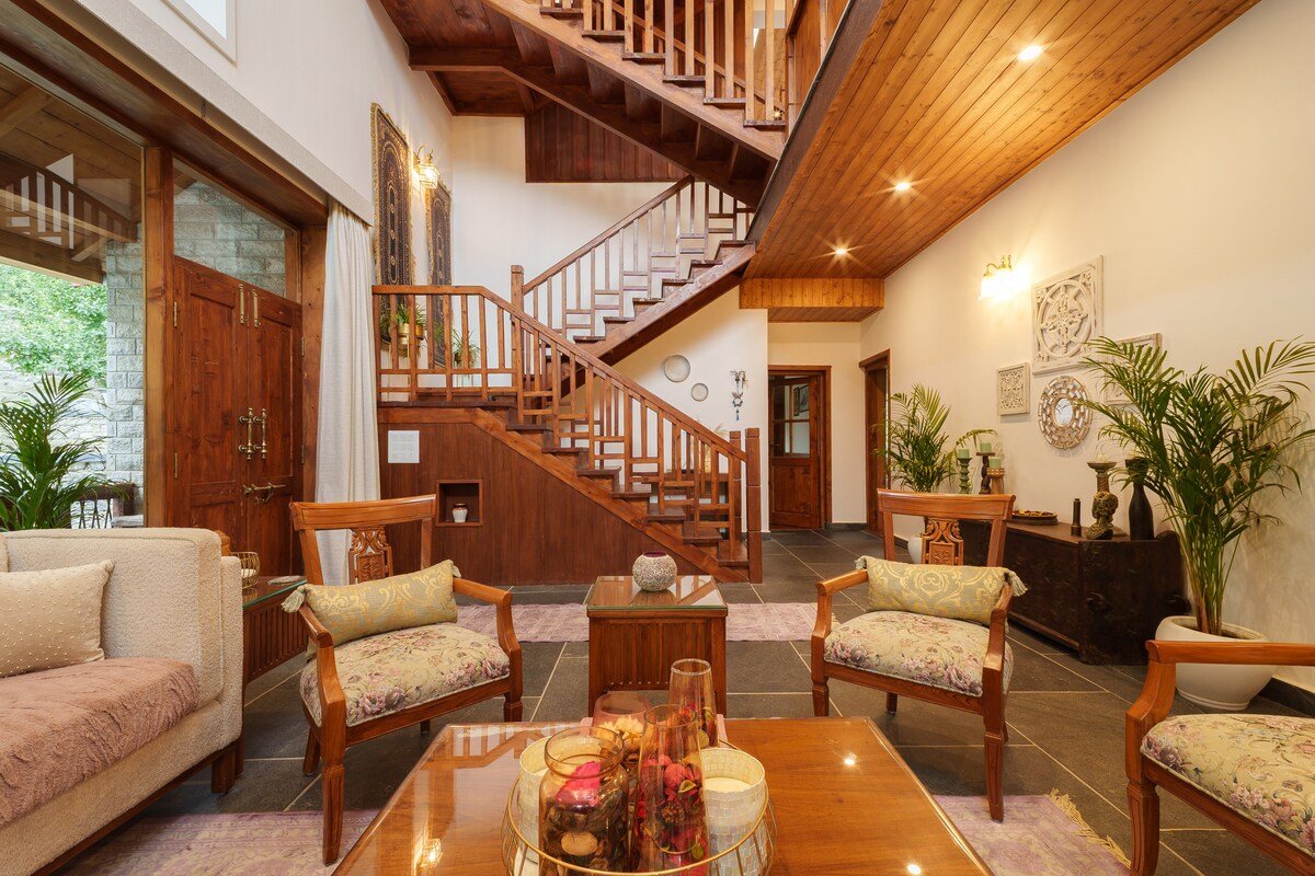 The Izuna Villa Manali