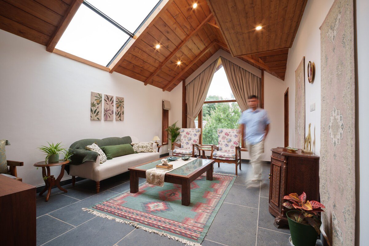 The Izuna Villa Manali
