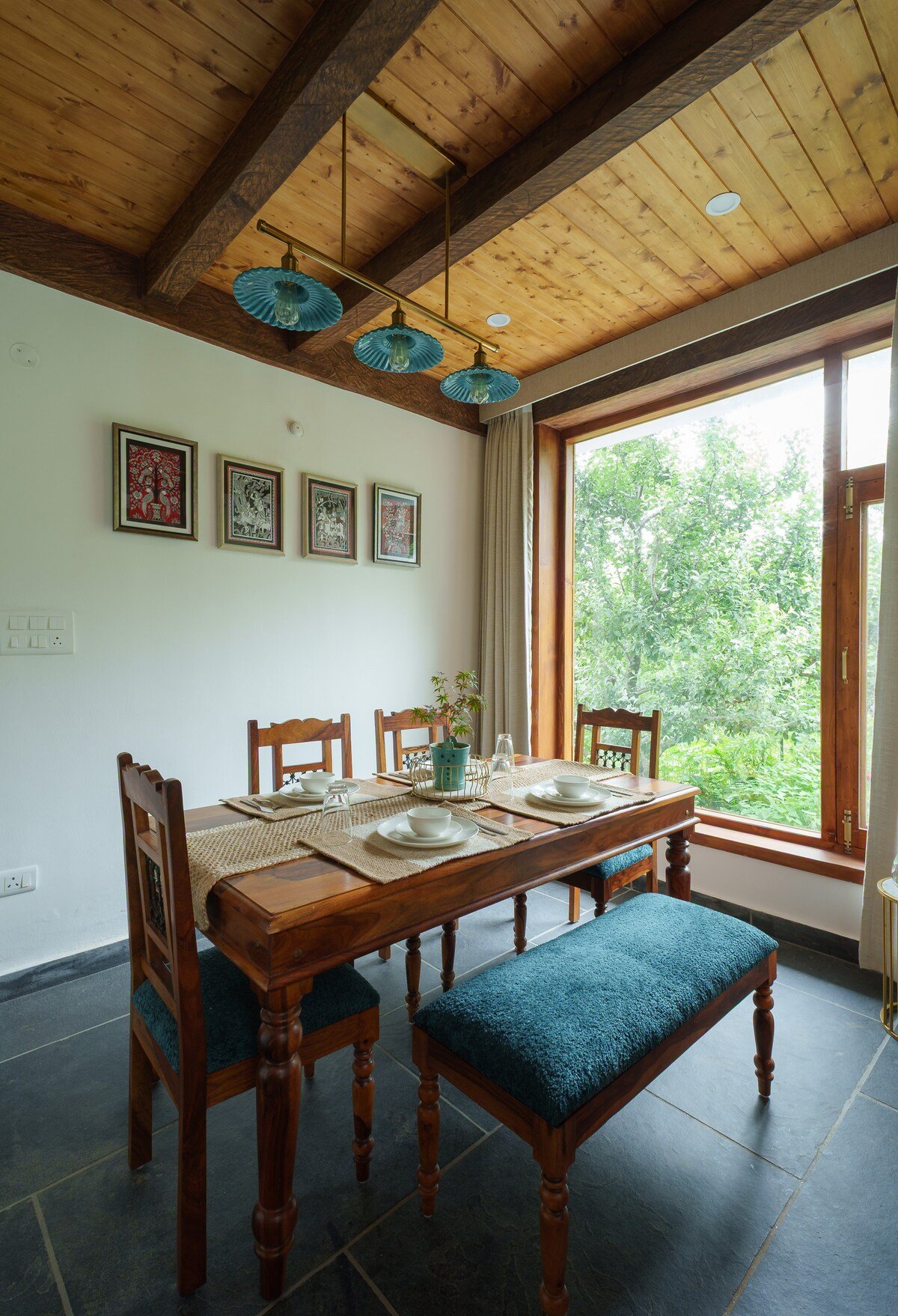 The Izuna Villa Manali