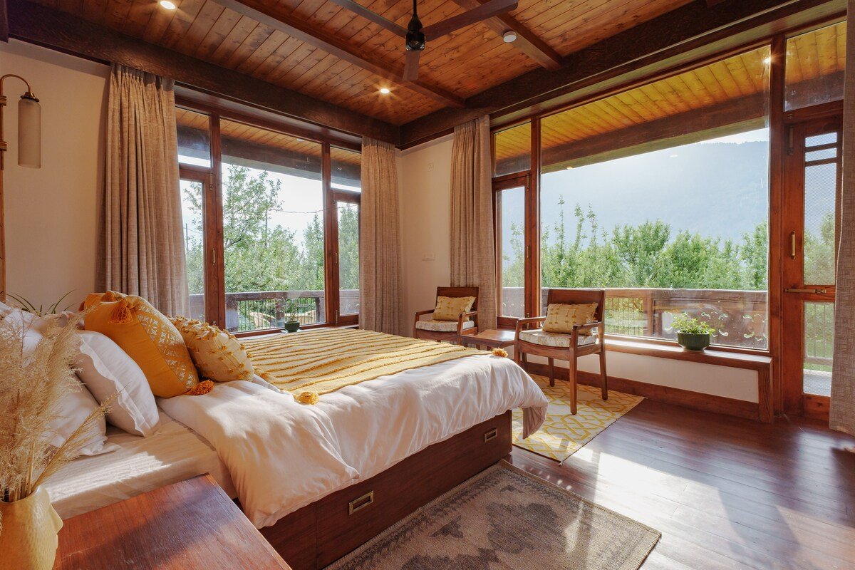 The Izuna Villa Manali