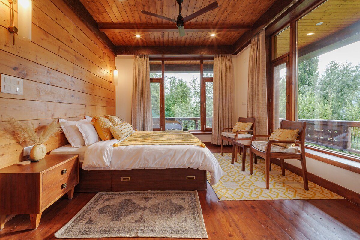 The Izuna Villa Manali