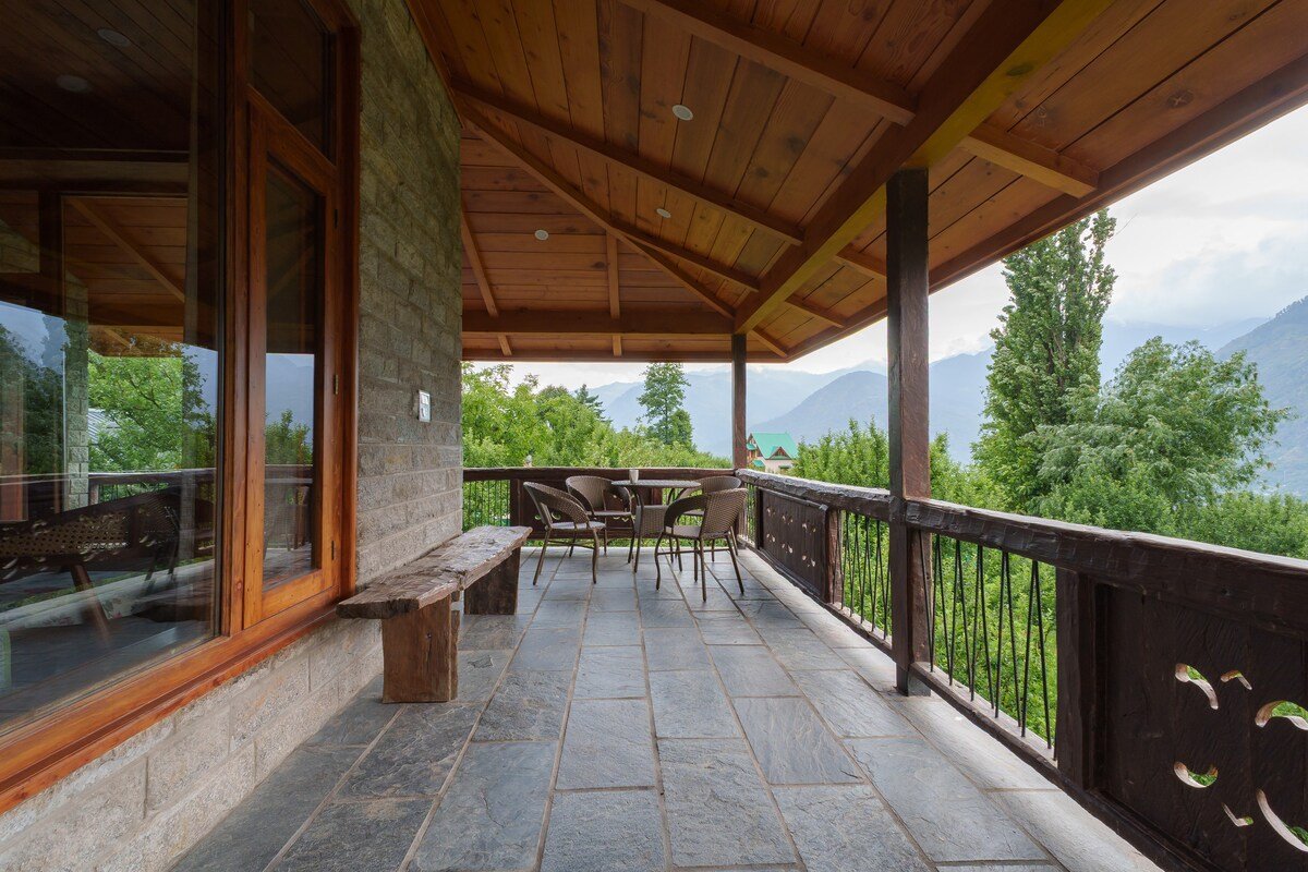 The Izuna Villa Manali
